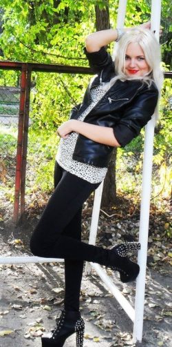 Шикарная девушка. Встретится с мужчиной с Твери. Шикарная девушка. Встретится с мужчиной с Твери.